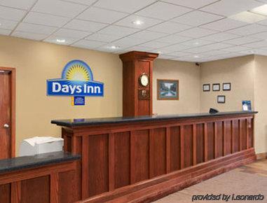 Days Inn Moorhead Extérieur photo